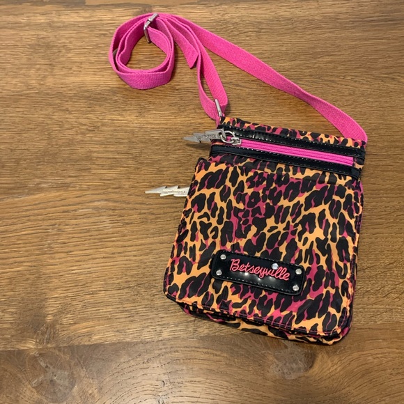 Betsey Johnson Bags - Bundle Lot of 5 included - Picture 14 of 16